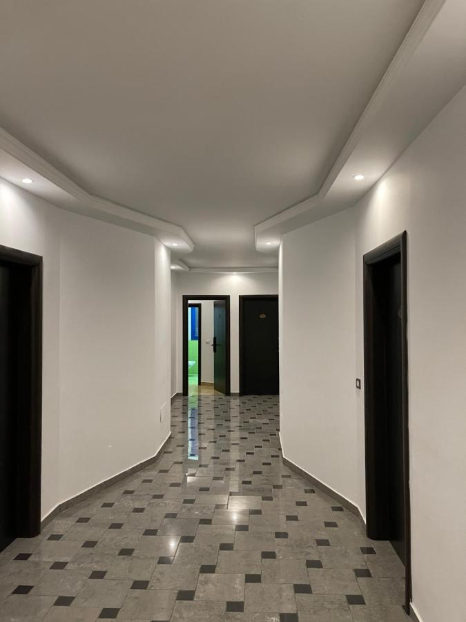 Hotel Zverneci Экстерьер фото